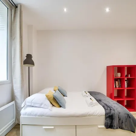 Beautiful Studio - Champs Elysees Paris Exterior photo