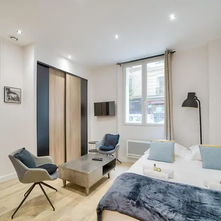 Beautiful Studio - Champs Elysees Paris Exterior photo