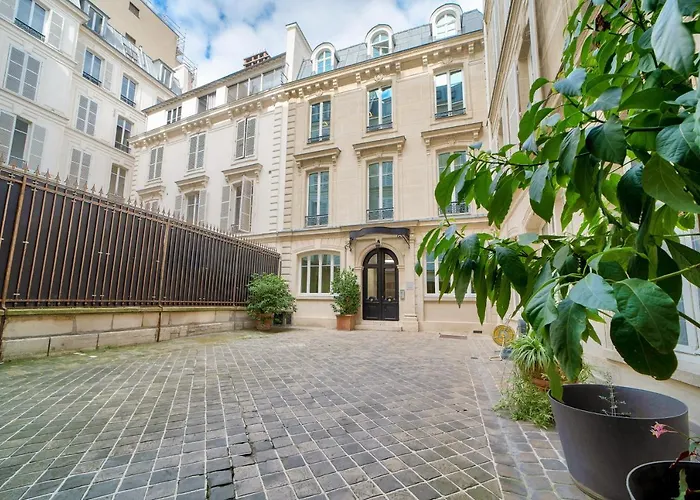 Beautiful studio - Champs Elysées